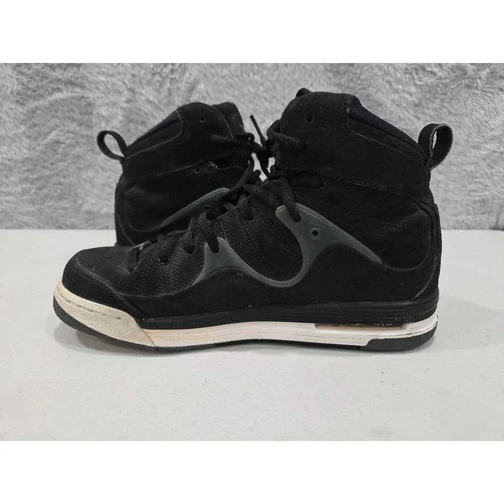 Jordan Flight TR '97 428827-005 Black-White Sz 6Y